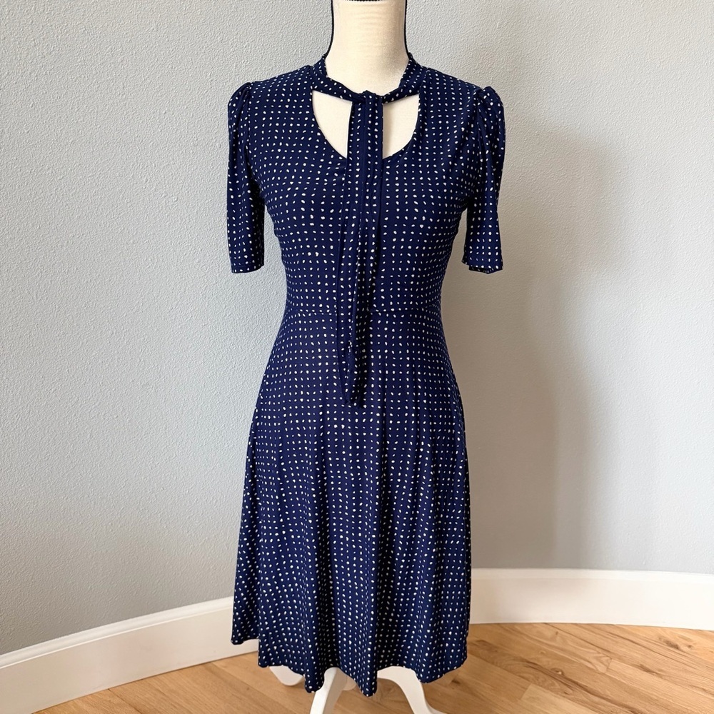 GILLI Navy and White Dot Tie-Front Midi Dress